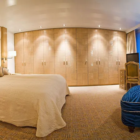 Tschuggen Grand - The Leading Of The World 5* 아로사