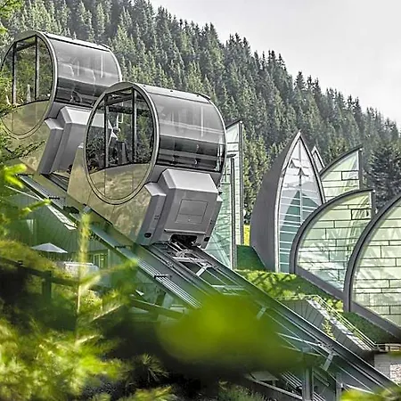 Hotel Tschuggen Grand - The Leading Of The World Arosa